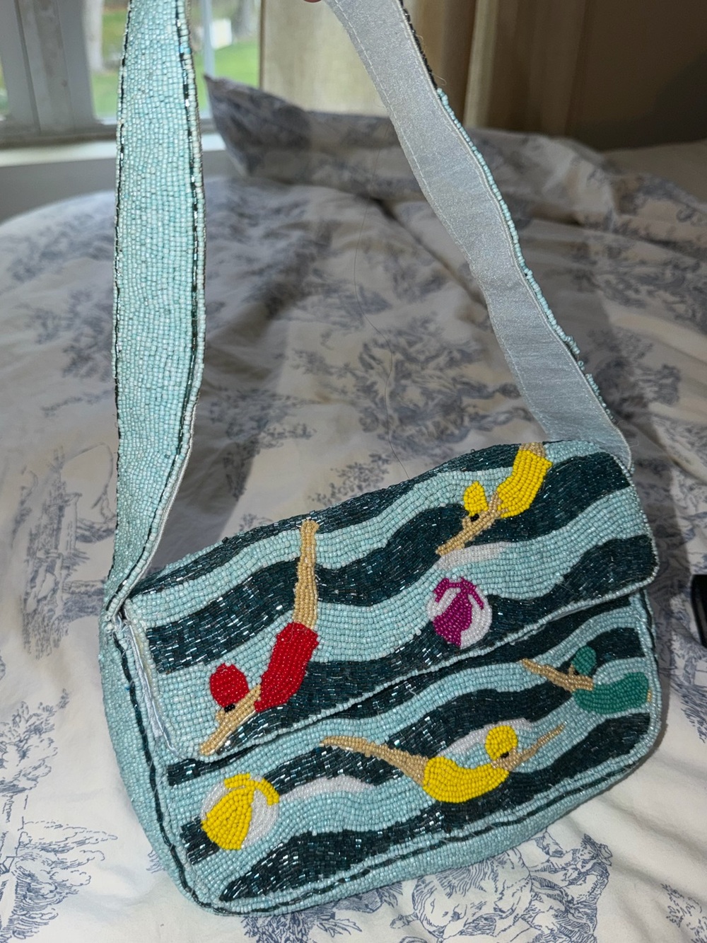 Beaded Swimmer Pattern Shoulder Bag - Light Blue